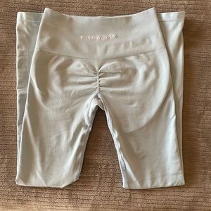 Alphalete “Amplify leggings”